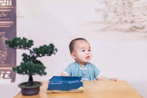 常宁怀孕为啥肚子会长毛